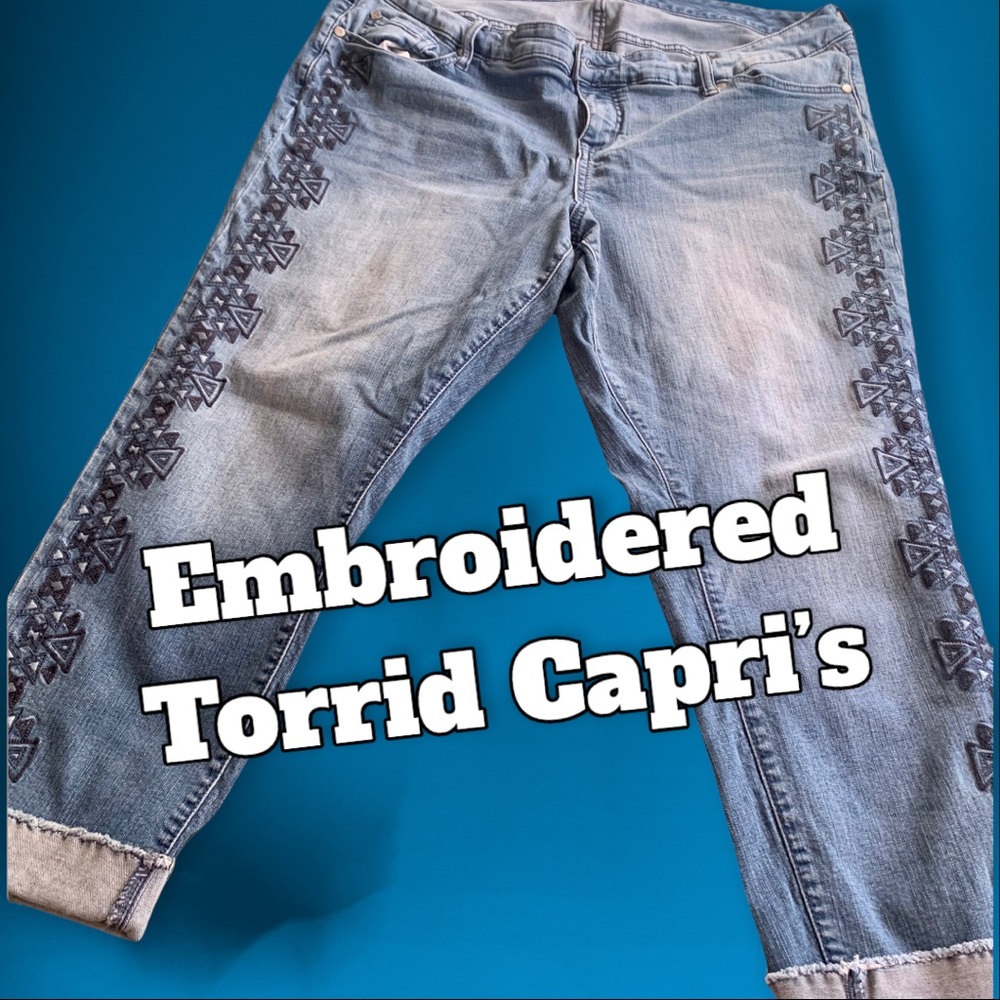 Torrid Cropped Boyfriend Jeans w/Embroidery